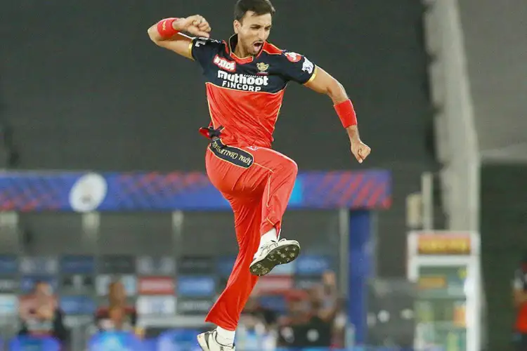 IPL 2021: Harshal Patel के भाग्य की हैट्रिक…