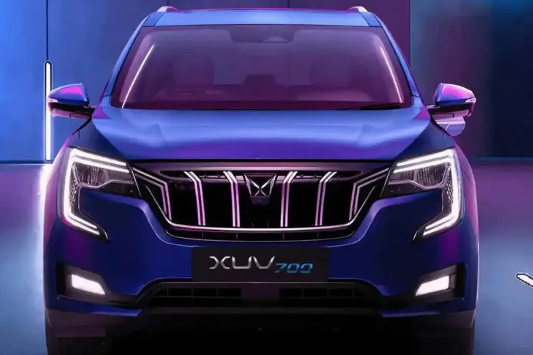 Mahindra XUV 700: इतनी कीमत और कितने फीचर जानिए यहां