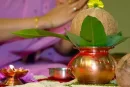 नवरात्रि घटस्थापना 2025: कैसे करें घर पर मां का आह्वान